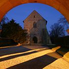 Kloster Lorsch: Blick durch die Eingangshalle