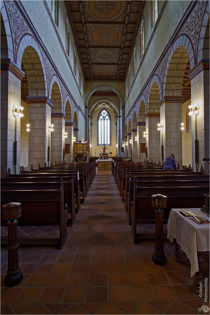 Kloster Mariental, Mittelschiff der Klosterkirche