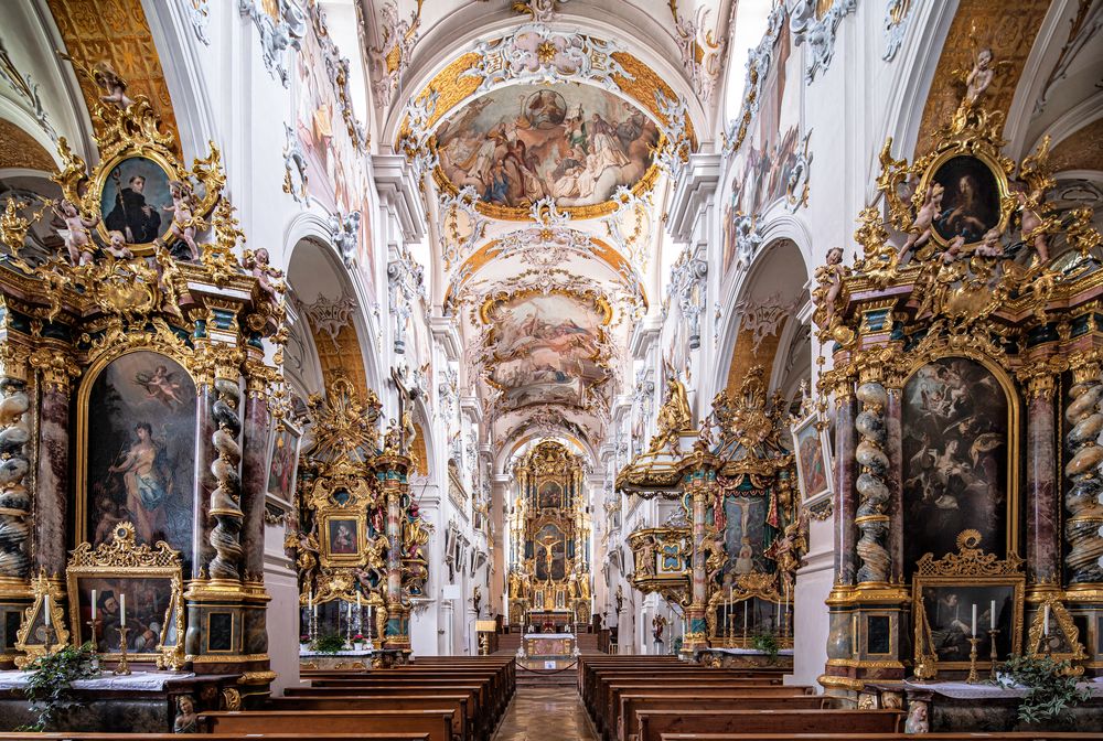 ** KLOSTER MARKT INDERSDORF**