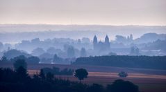 Kloster Münster Schwarzach im Morgennebel