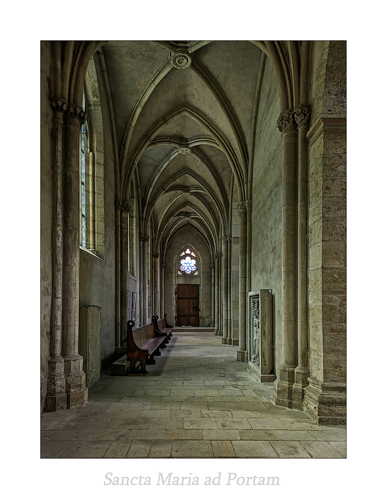 Kloster Pforta (Sancta Maria ad Portam) " Blick ins Seitenschiff ..."