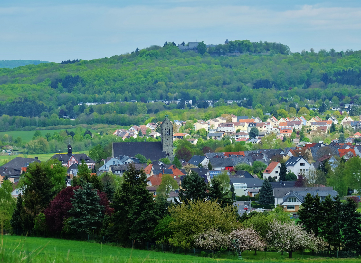 Kloster Schiffenberg über Watzenborn