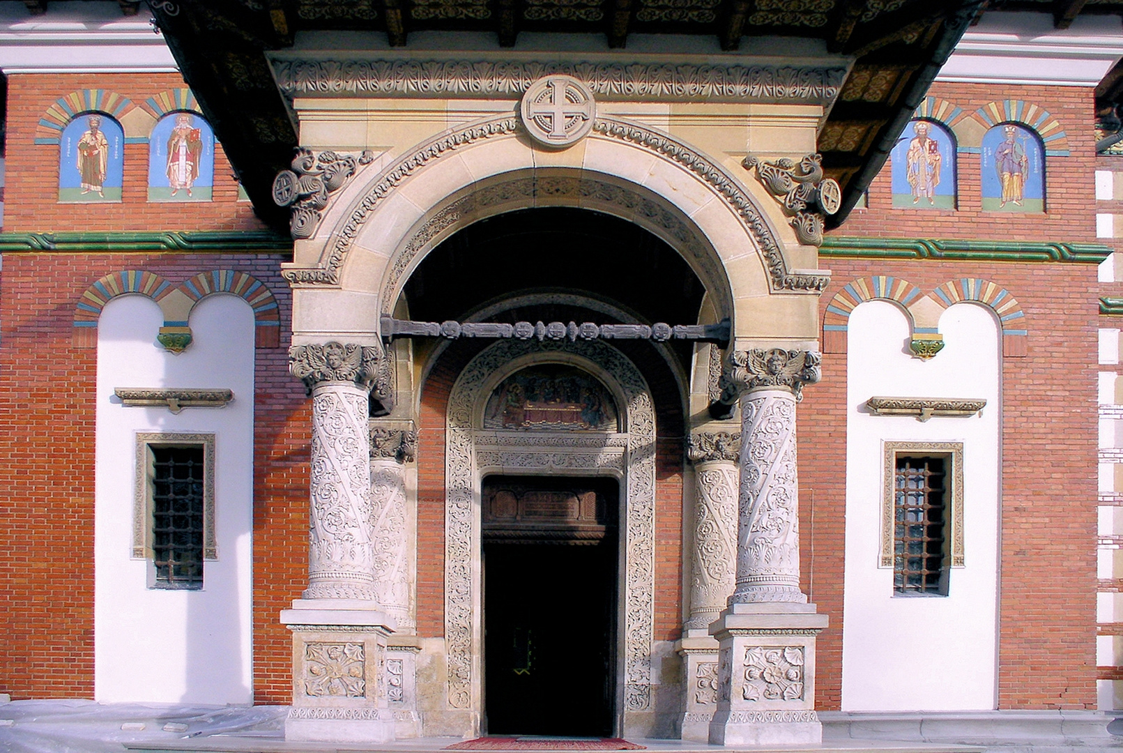 Kloster Sinaia, Eingang zur Kirche