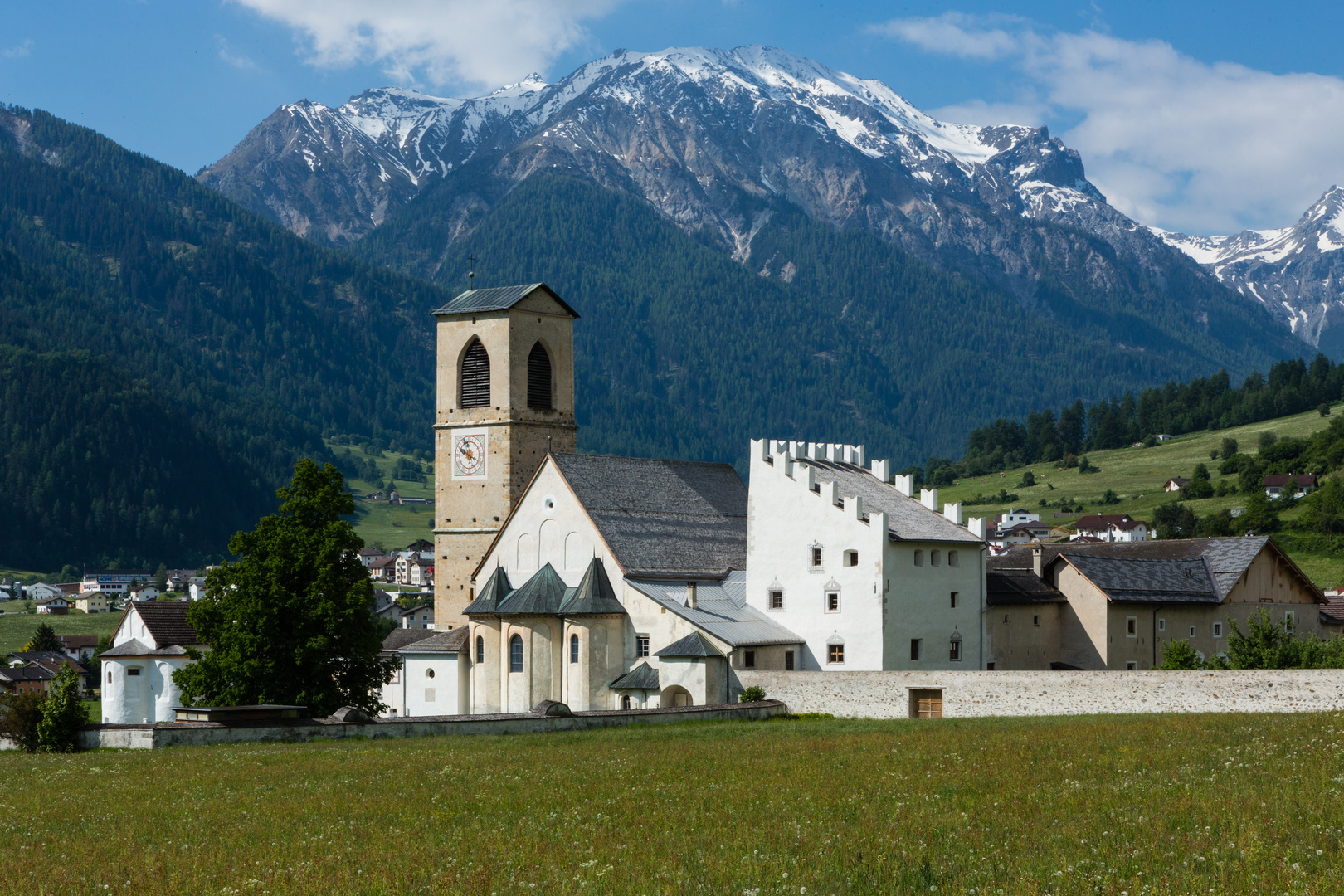 Kloster St. Johann in Müstair / Claustra Son Jon a Müstair...