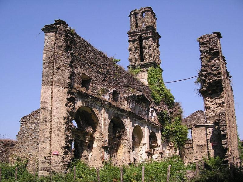 Kloster - zerstört durch die Deutschen1