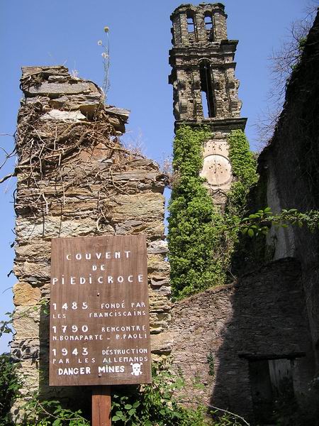 Kloster - zerstört durch die Deutschen2