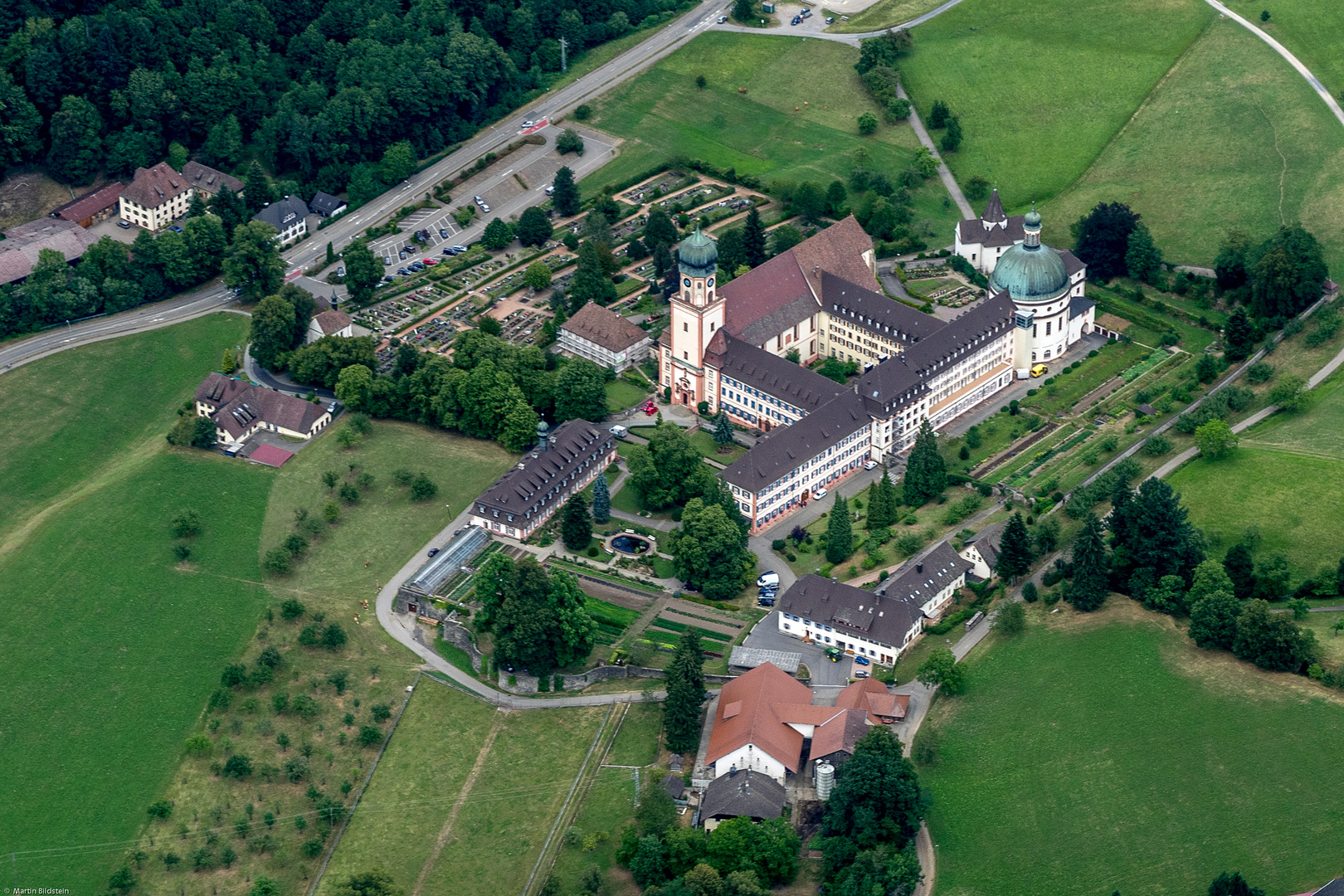 Klosteranlage im Münstertal in Südbaden