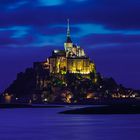 Klosterberg Le Mont Saint Michel in der Nacht