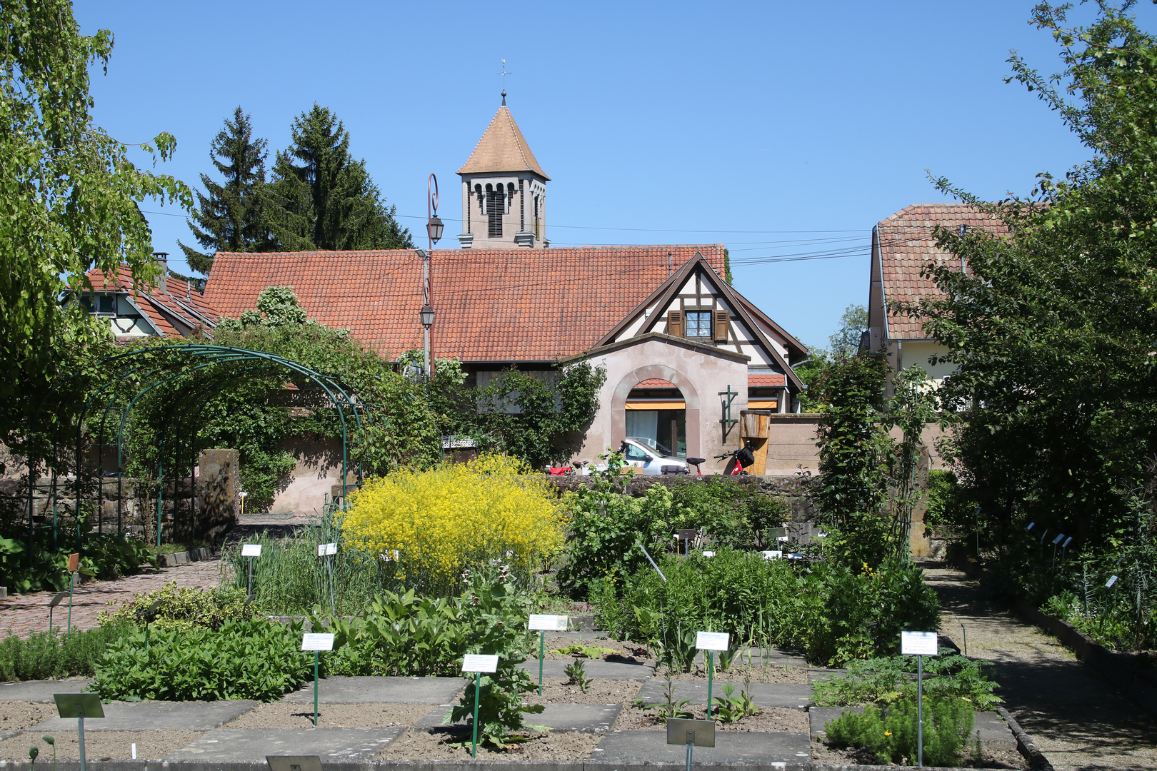 Klostergarten Foto & Bild landschaft, garten