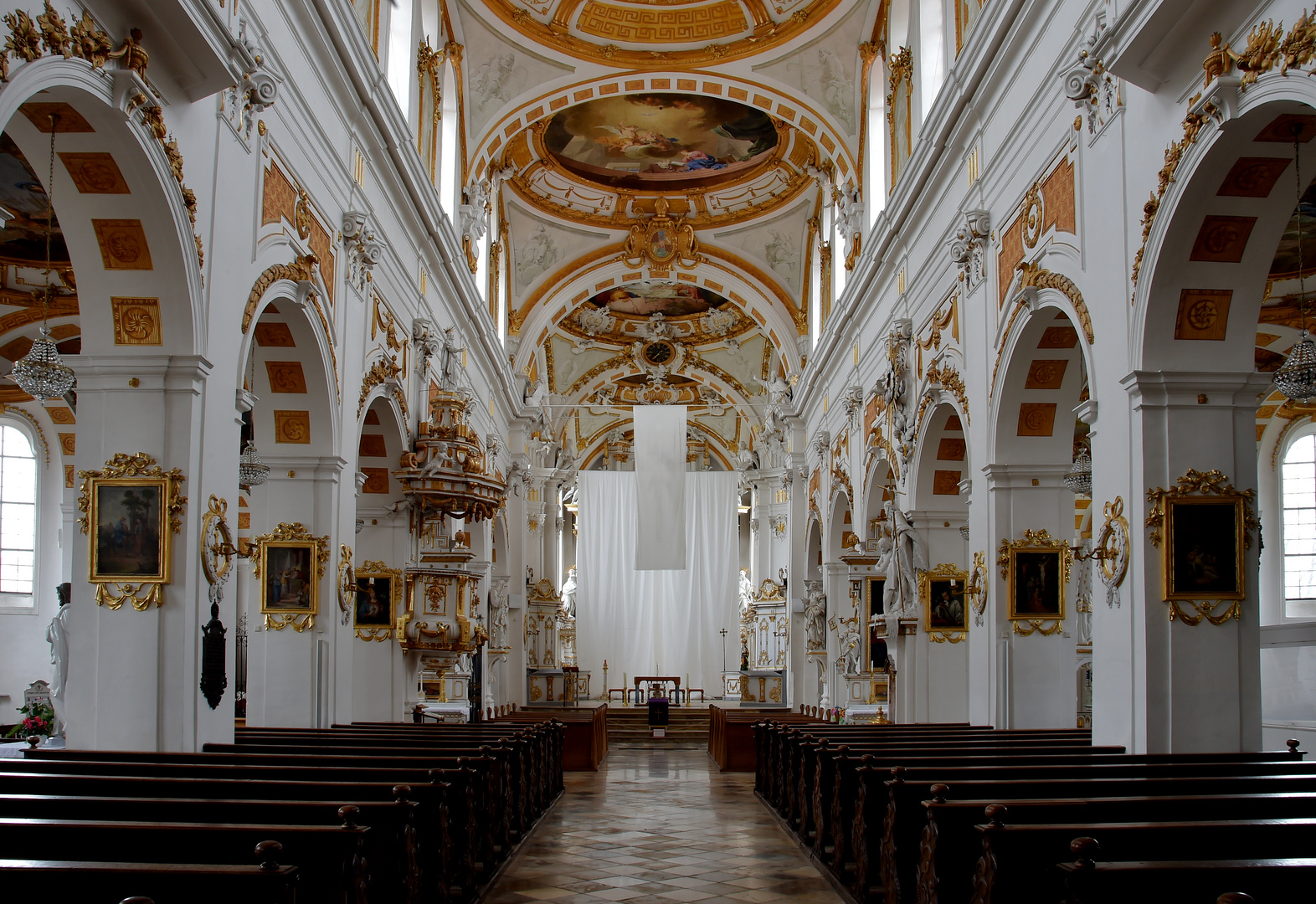 Klosterkirche Elchingen Blick zum versteckten Chor