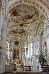 Klosterkirche Elchingen Seitenblick in den Chor