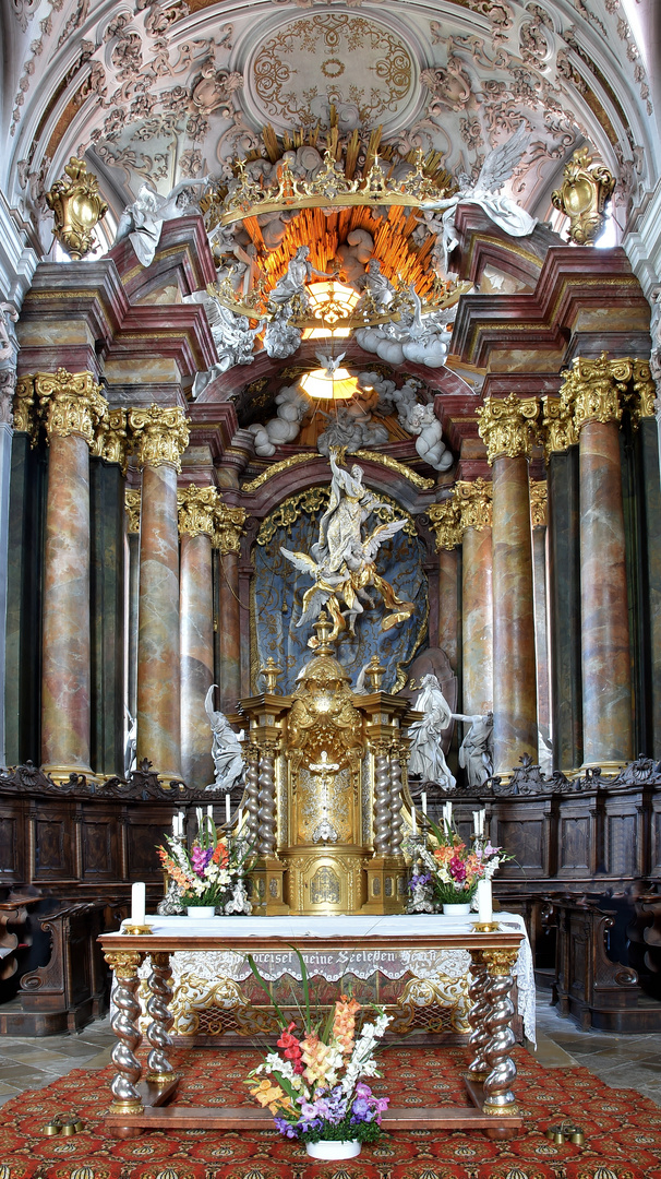 Klosterkirche Rohr Blick in den Chorraum