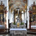 Klosterkirche St. Peter und Paul Weißenau Blick in der Chorraum