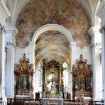 Klosterkirche St. Peter und Paul Weißenau Blick Richtung Chor