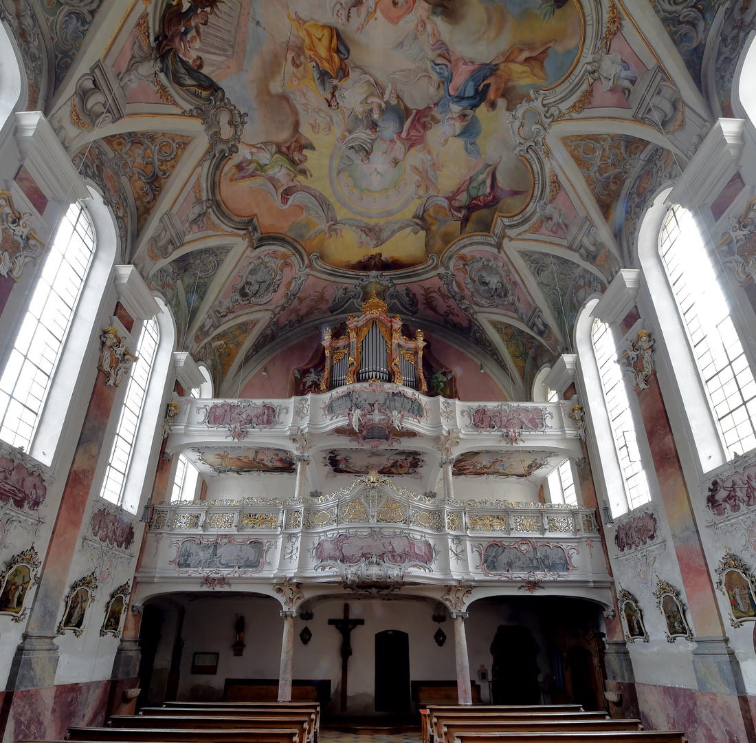 Klosterkirche Zur heiligsten Dreifaltigkeit Landsberg Blick zur Orgel