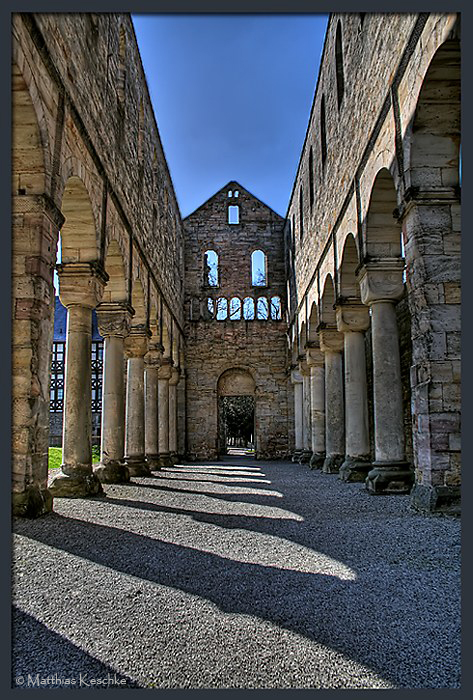 Klosterruine Paulinzella - Blick durch das Schiff