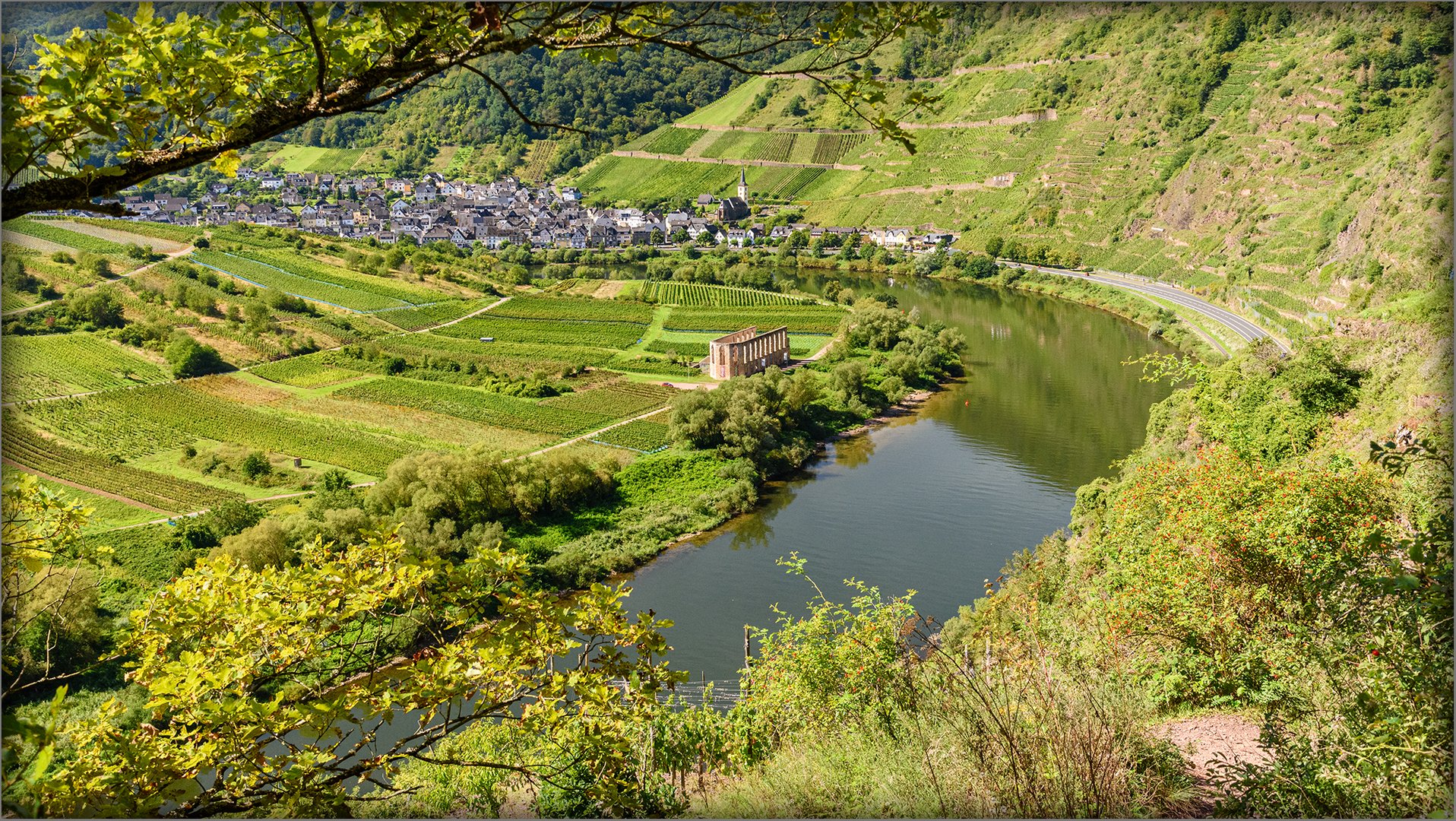 Klosterruine Stuben und Bremm