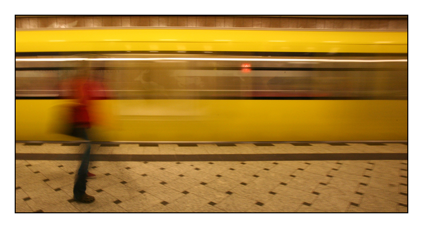 "Knapp verpasst" Serie Metro 18