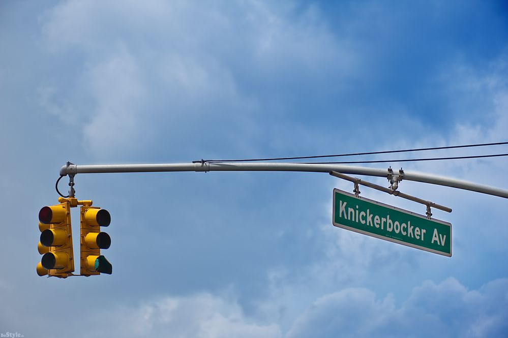 Knickerbocker Av.