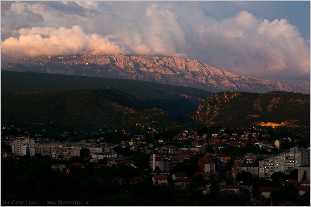 Knin und die Dinarischen Berge