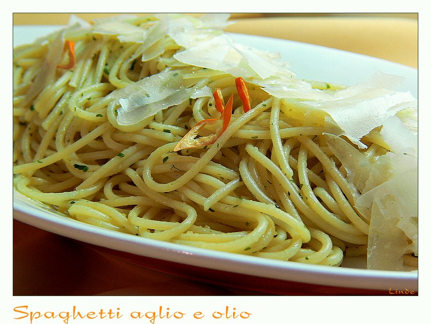 Knoblauchspaghetti Foto & Bild | stillleben, food-fotografie, pasta ... Knoblauchspaghetti Foto & Bild | stillleben, food-fotografie, pasta ...