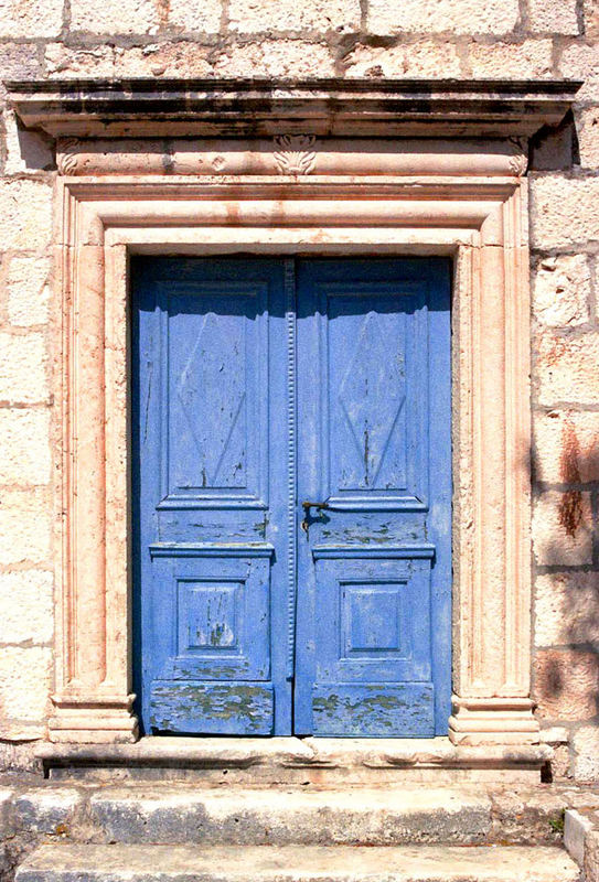 knockin on chapel´s door