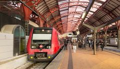 Kobenhavns Hovedbanegard (Central Railway Station) - S-Tog (Urban Train) - 02