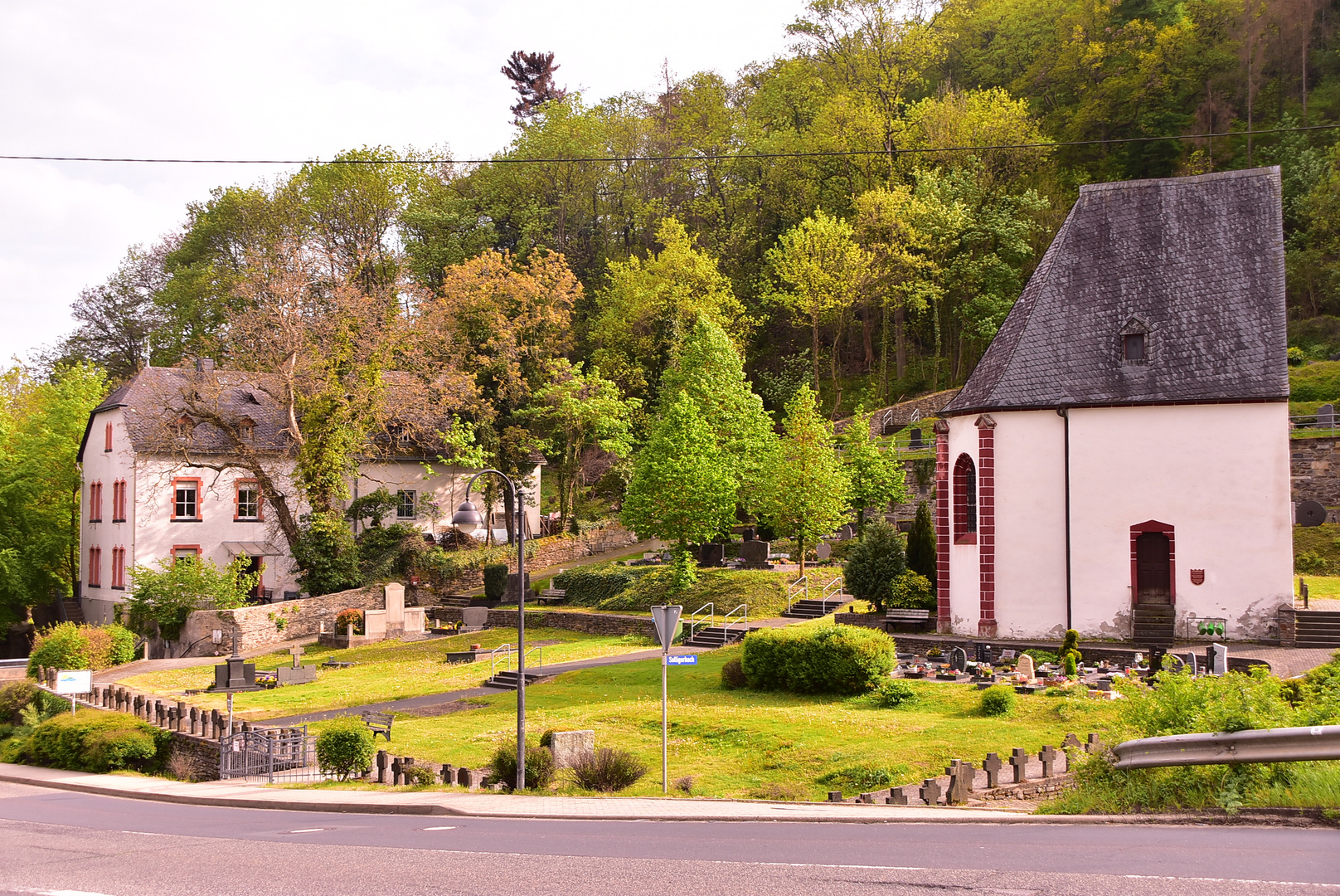 Kobern Gondorf Friedhof Mai 2019 