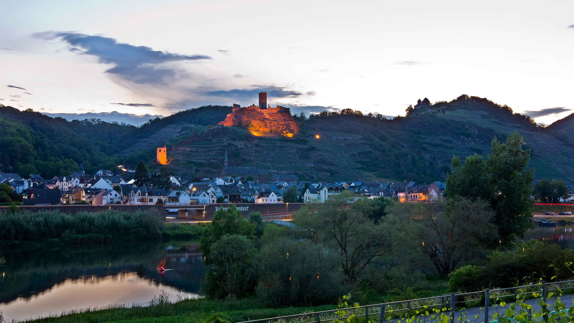 Kobern-Gondorf, Untermosel Foto & Bild | architektur, deutschland ...