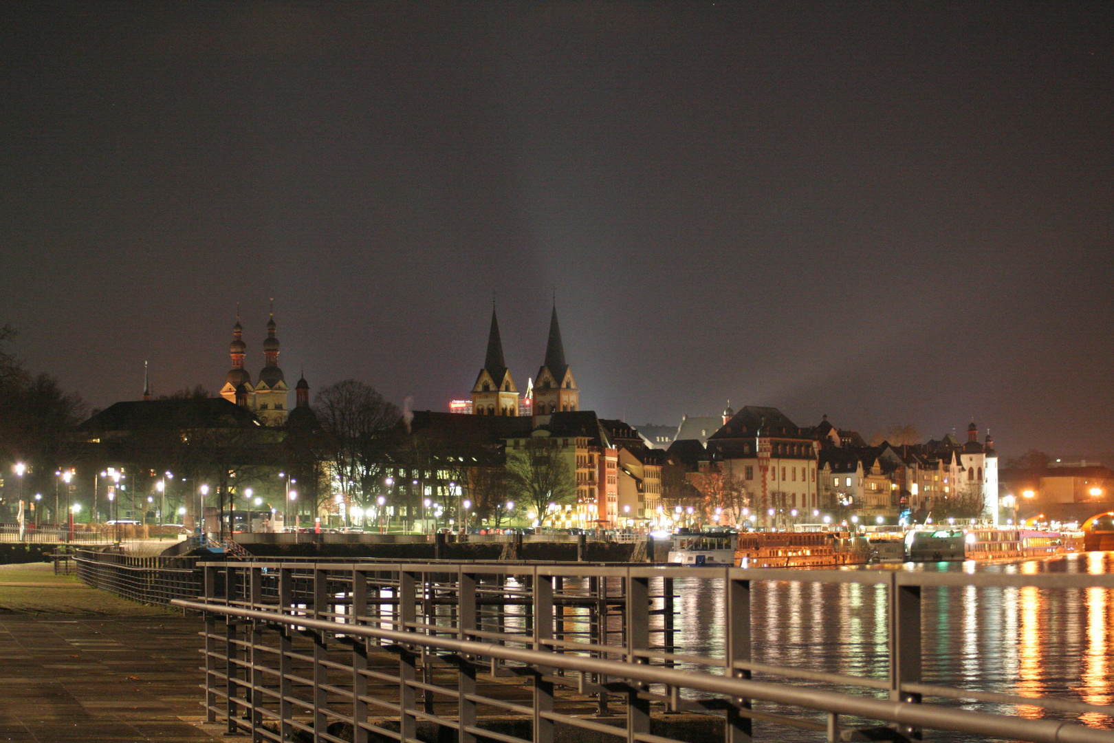 Koblenz bei Nacht