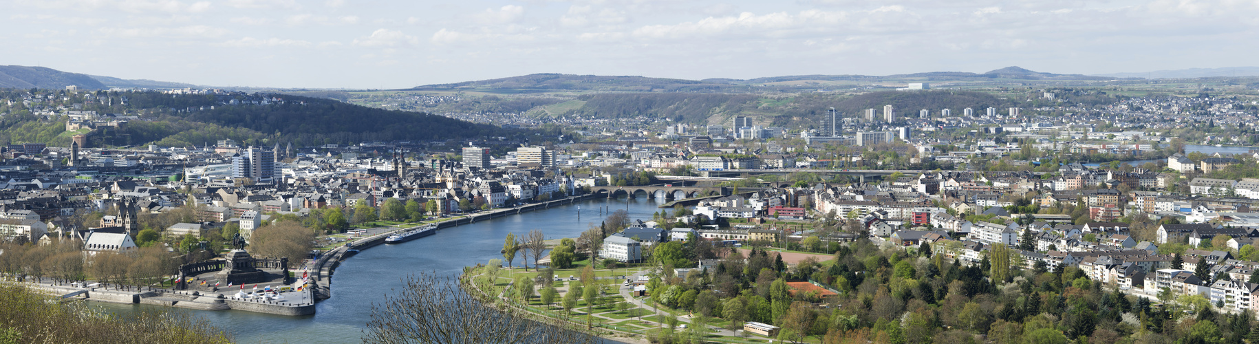 Koblenz Panorama vom Aussichtsbauwerk auf dem Festungsplateau