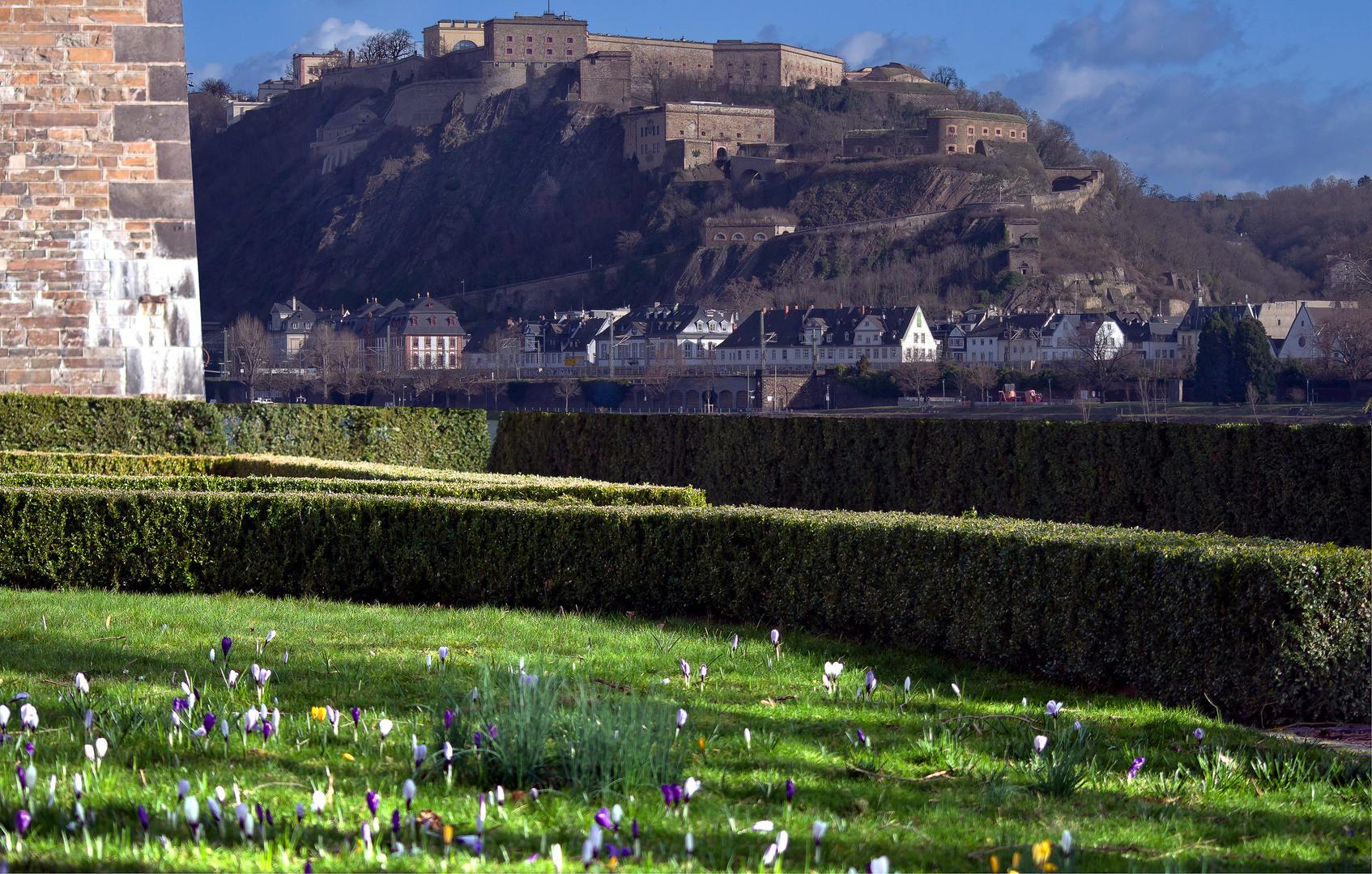 Koblenz, von den Kroküsschen zur Festung