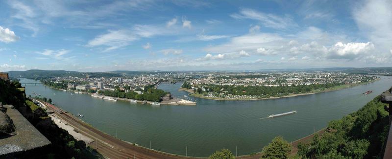 Koblenz von der Festung Ehrenbreitstein aus gesehen