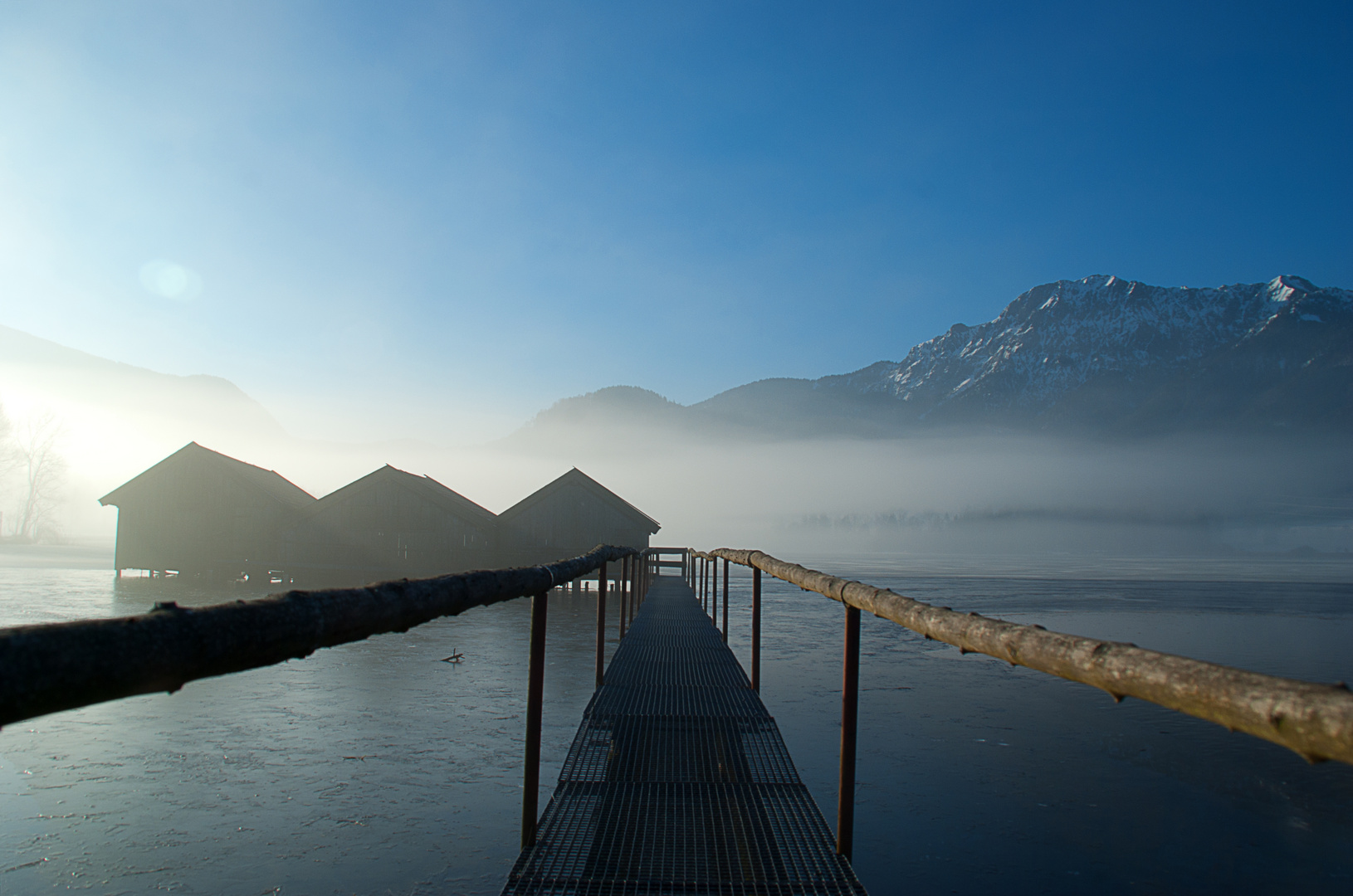 Kochelsee im Nebel