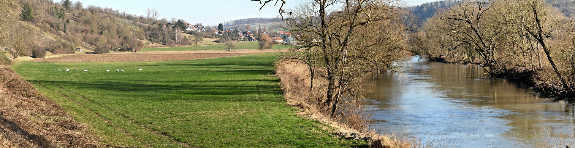 Kochertal kurz nach der Kreisgrenze von Heilbronn 