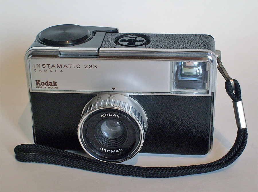 Kodak Instamatic 233 Camera