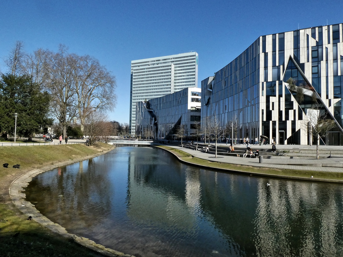 Kö-Bogen, Dreischeibenhaus Düsseldorf