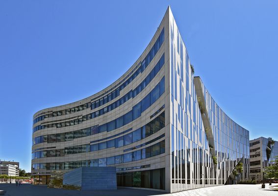 Kö-Bogen in Düsseldorf....