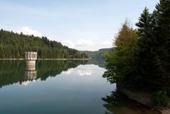 Ködeltalsperre bei absoluter Windstille