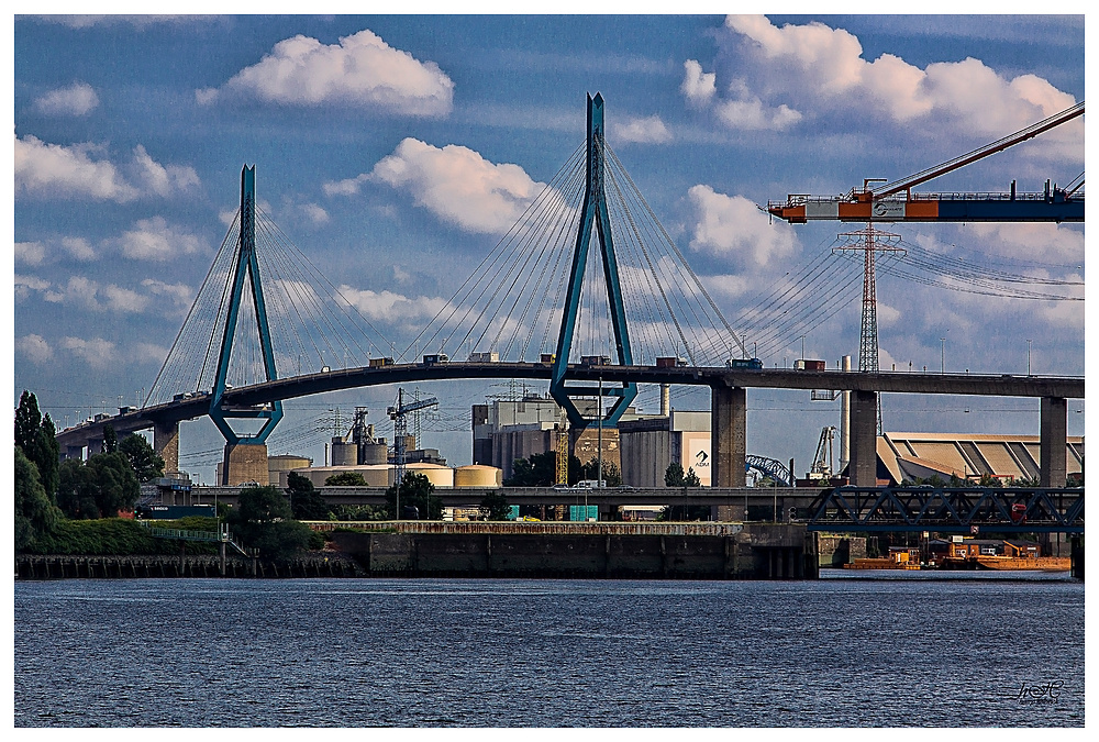 Köhlbrandbrücke