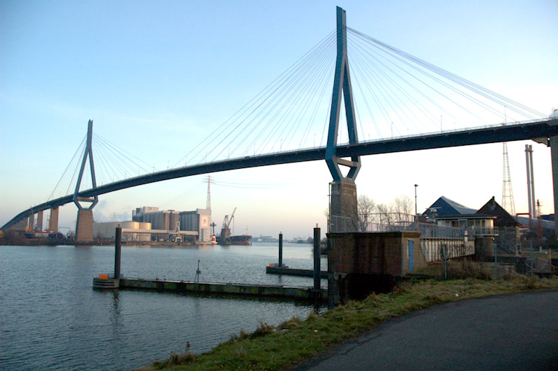 Köhlbrandbrücke