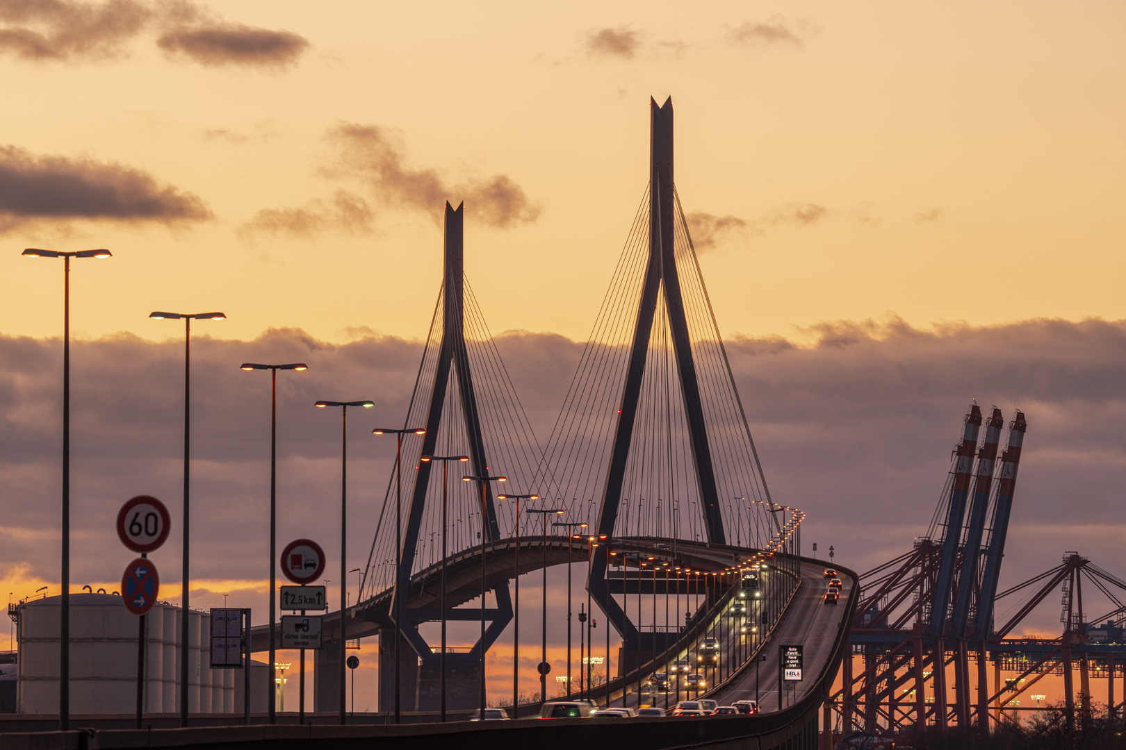 Köhlbrandbrücke