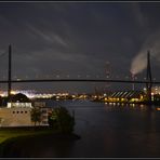 Köhlbrandbrücke bei Nacht