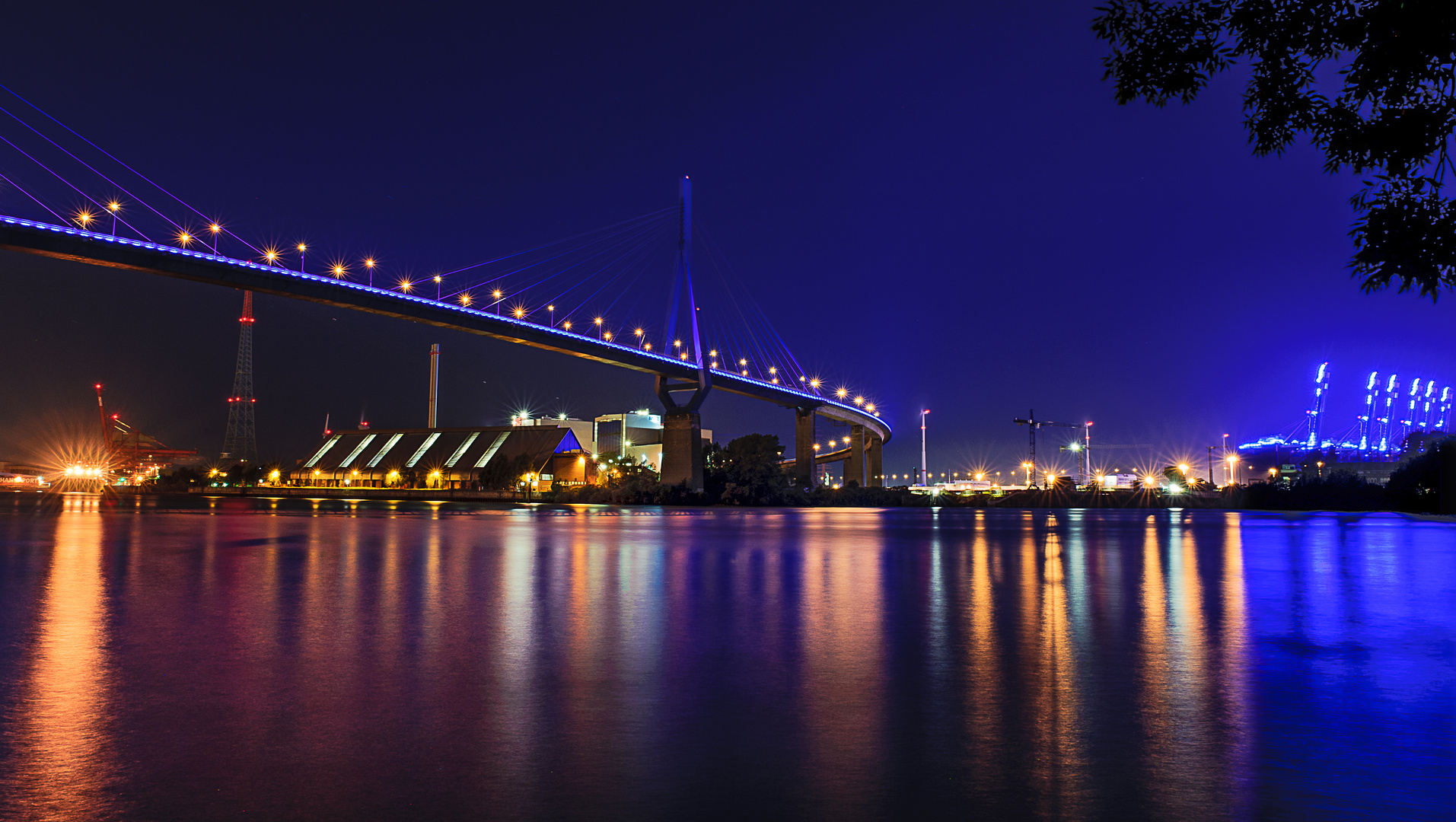 Köhlbrandbrücke - Blue Port 2014, Hamburg (Exposure Blending, HDR)