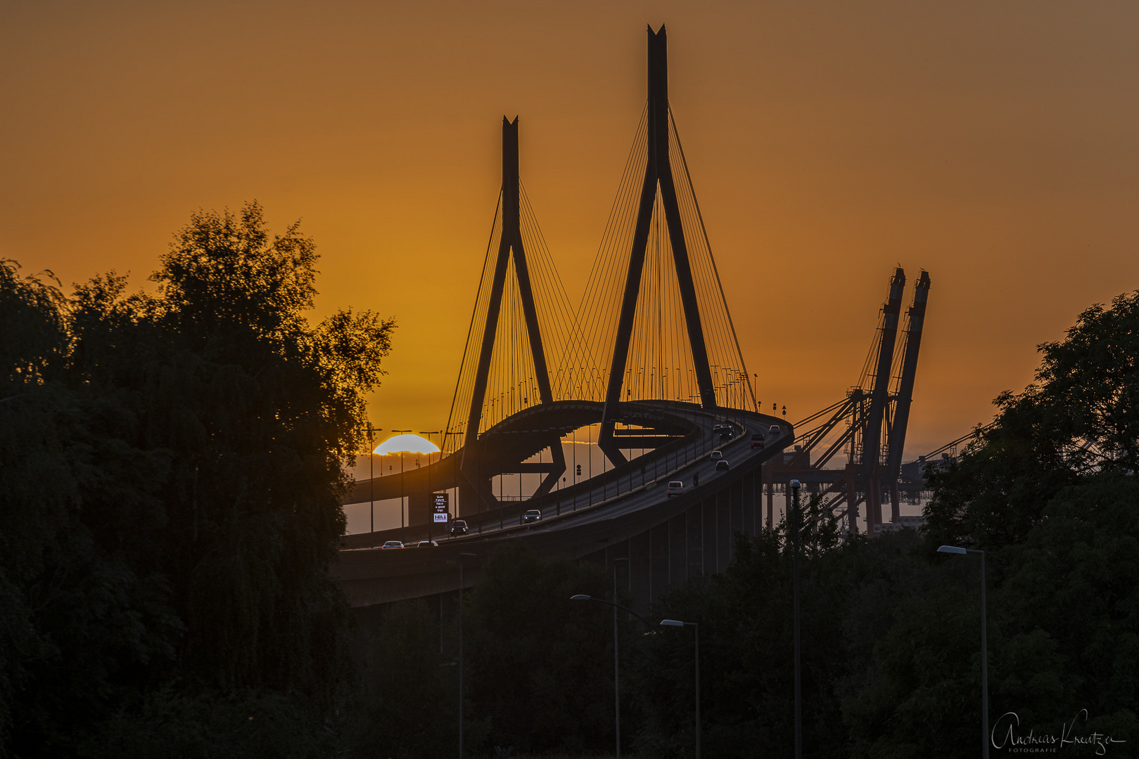 Köhlbrandbrücke