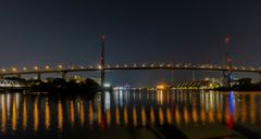 Köhlbrandbrücke und die Lichter