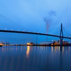 Köhlbrandbrücke zur blauen Stunde