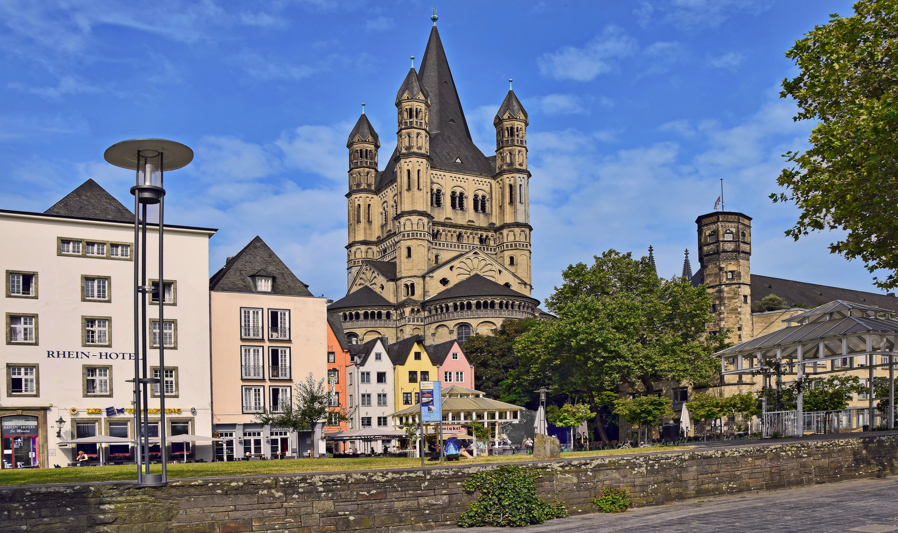 KÖLN   - Altstadt  im Martinswinkel -