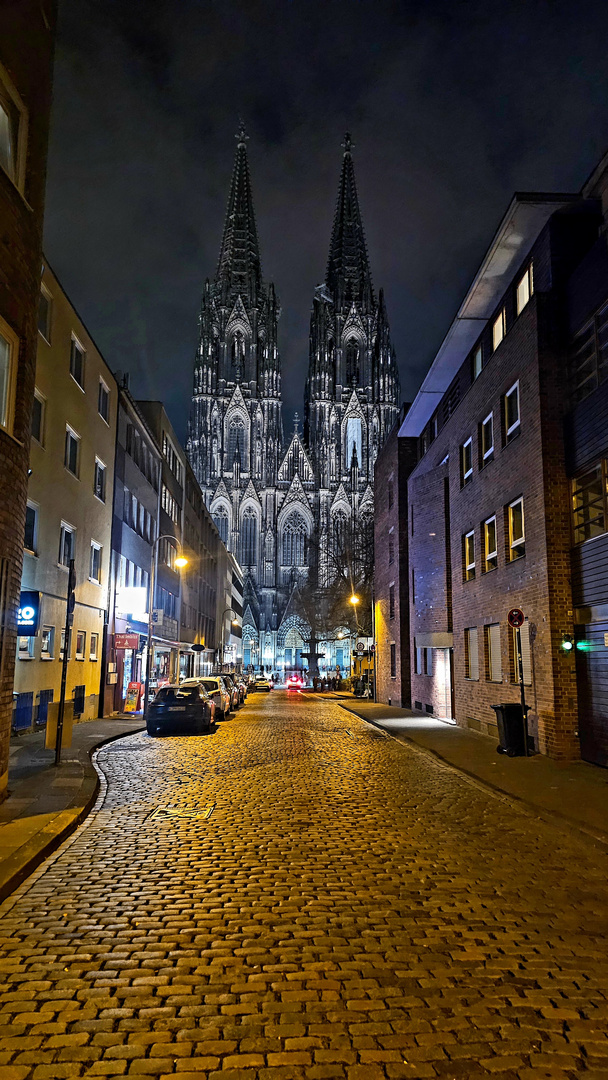 Köln am abend