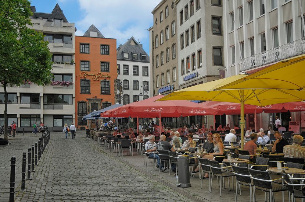Köln am Heumarkt Durst löschen Foto & Bild street, köln, altstadt Bilder auf